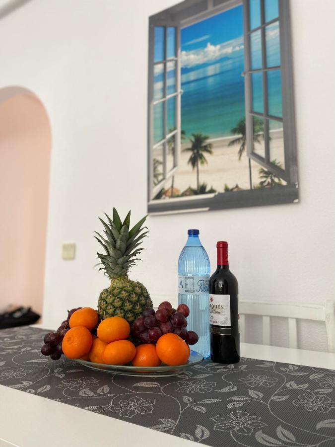 Sunshine Apartment Τορεβιέχα Εξωτερικό φωτογραφία