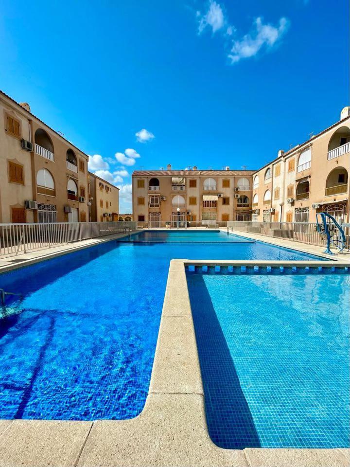 Sunshine Apartment Τορεβιέχα Εξωτερικό φωτογραφία