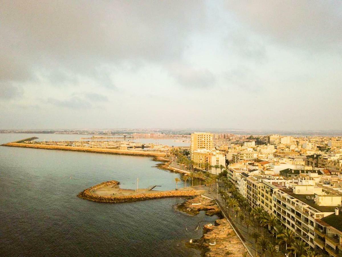 Sunshine Apartment Τορεβιέχα Εξωτερικό φωτογραφία
