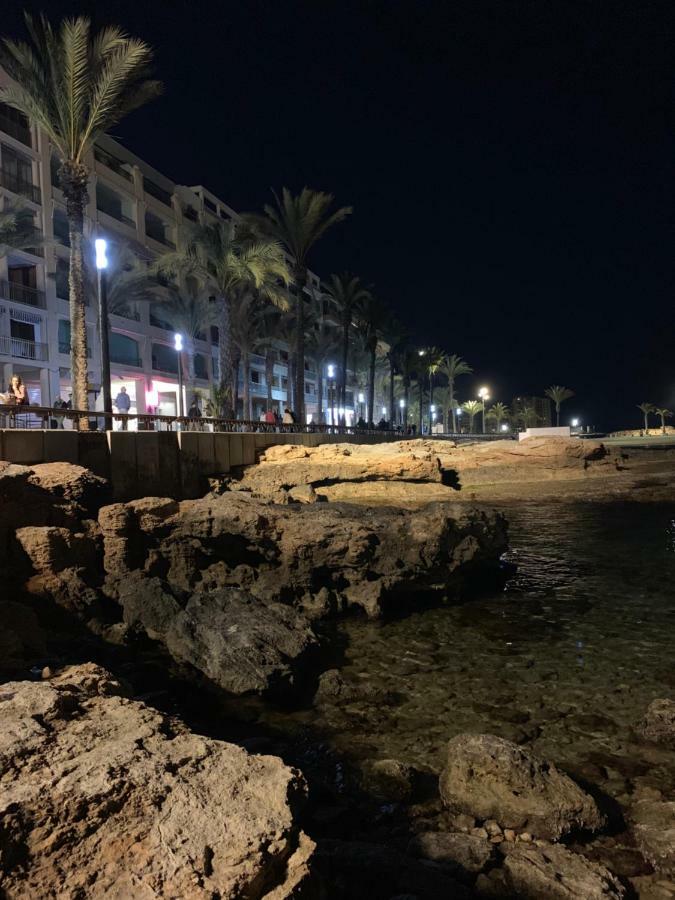 Sunshine Apartment Τορεβιέχα Εξωτερικό φωτογραφία